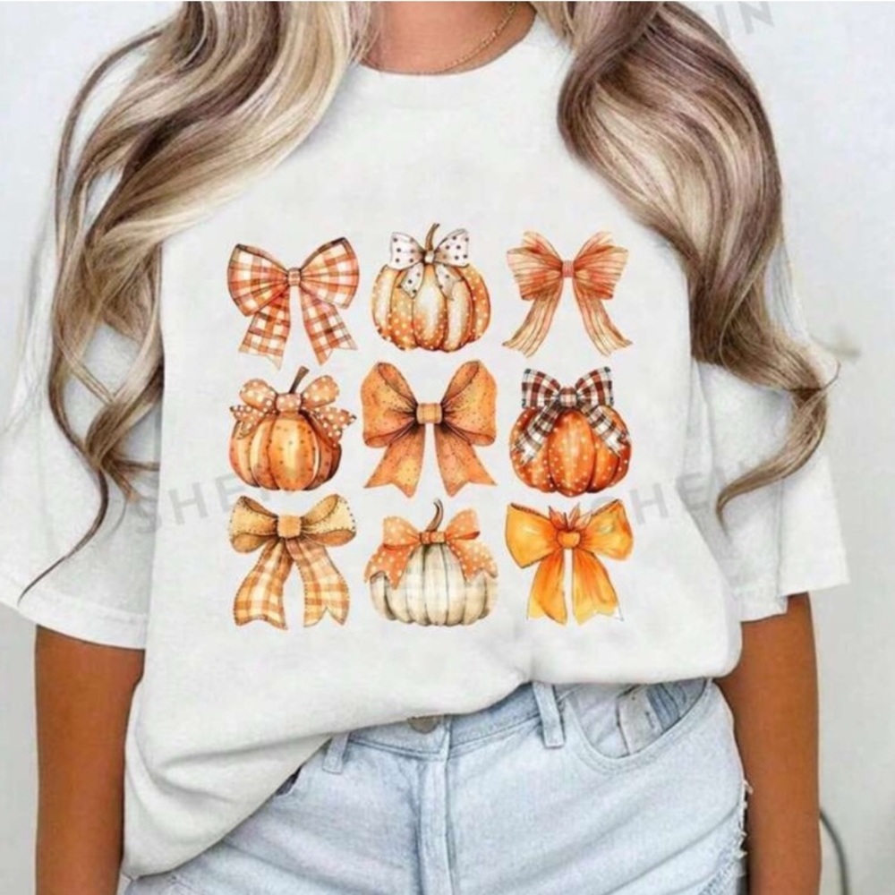 Shein Women’s White Autumn Pumpkin Bow Graphic Tee
